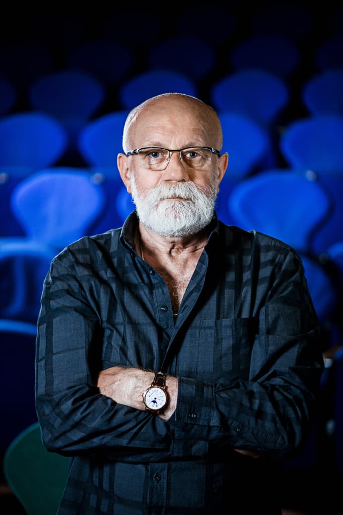 Фесько в мастерской